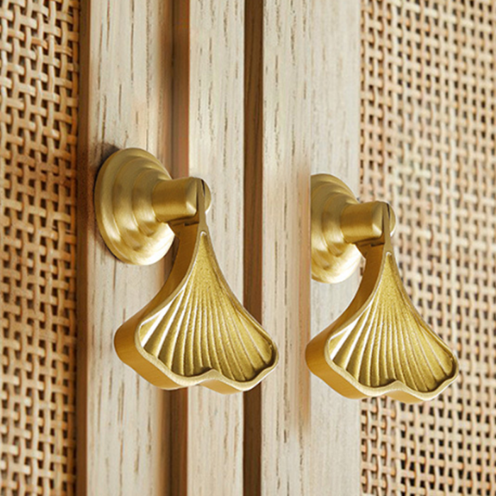 Precision Ginkgo leaf luxury cabinet door brass handle