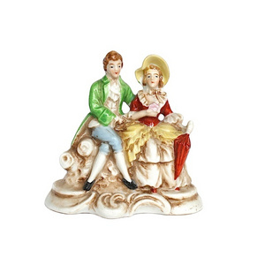 OEM custom ceramic figurines decoration set  porcelain couple family figurines