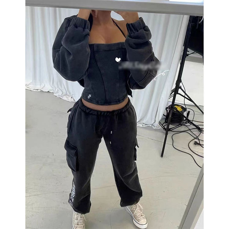 OEM Sportswear Custom Sweat Suit Pink 2 Piece Zip Up Hoodie And Jogger Set Women Sportswear Embroidery 2 Piece Set Women