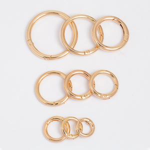 Hot Sale Unique Color Red Copper Metal Spring Clip Open Gate O Ring Buckles