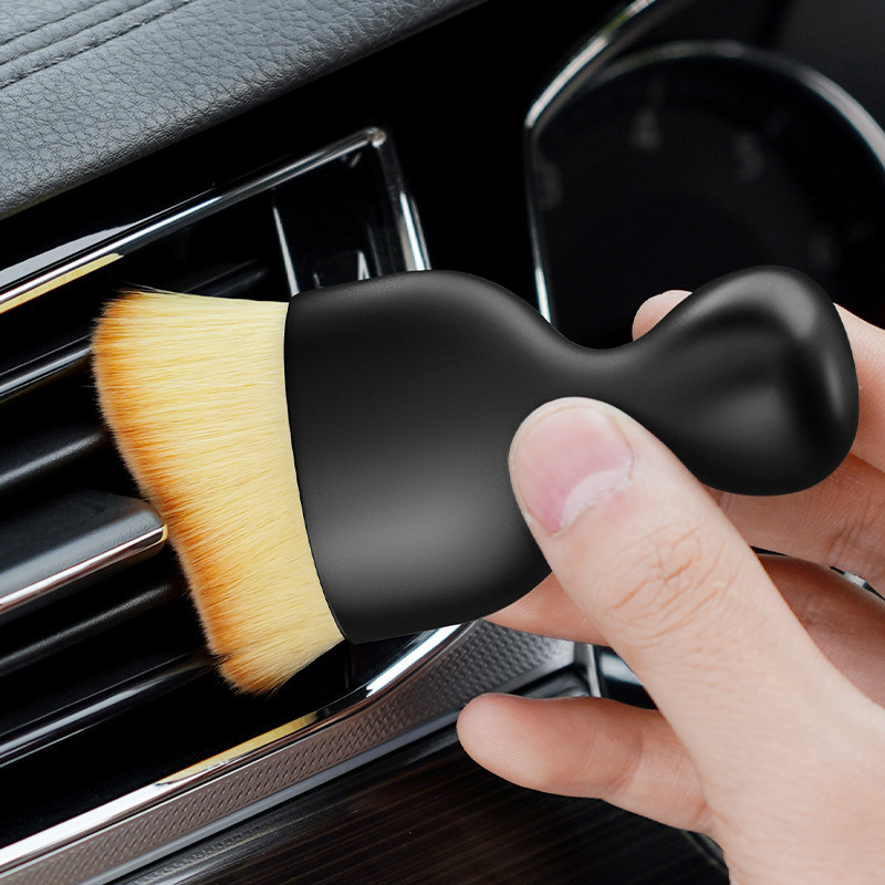 Multifunctional portable car dashboard  remove dust sweeping brush car air outlet interior clean brush detailing brush