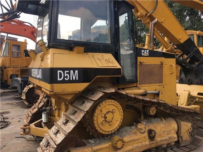 bulldozer/japan buldozer/used d5m/d5n/d5k bulldozer Used CAT D5M Bulldozer D5M Japan Cat Bull Dozer