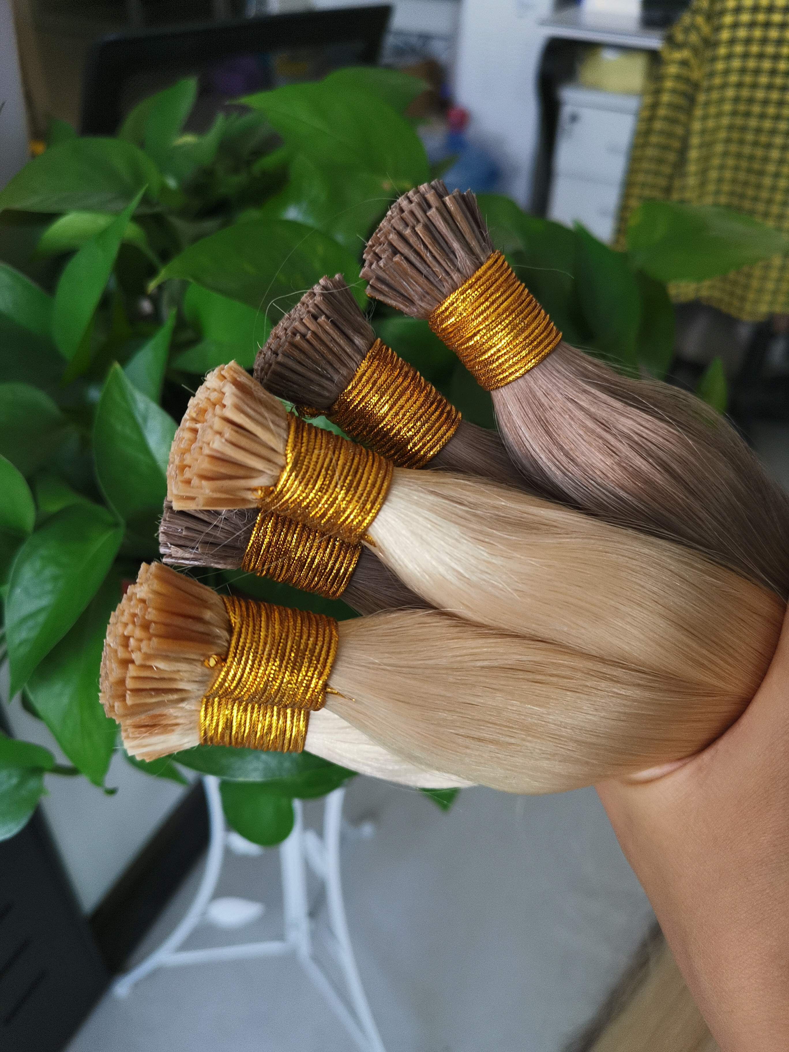 Wholesale Raw Cuticle Aligned Russian Itip Hair Extension Keratin Stick I Tip Remy Human Hair Extensions 2024 Most Popular Hiar