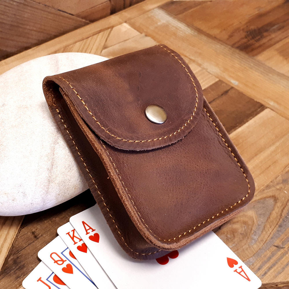 Factory Custom Real Leather Playing Card Travel Case  Sleeve  poker gifts Poker Player Gifts