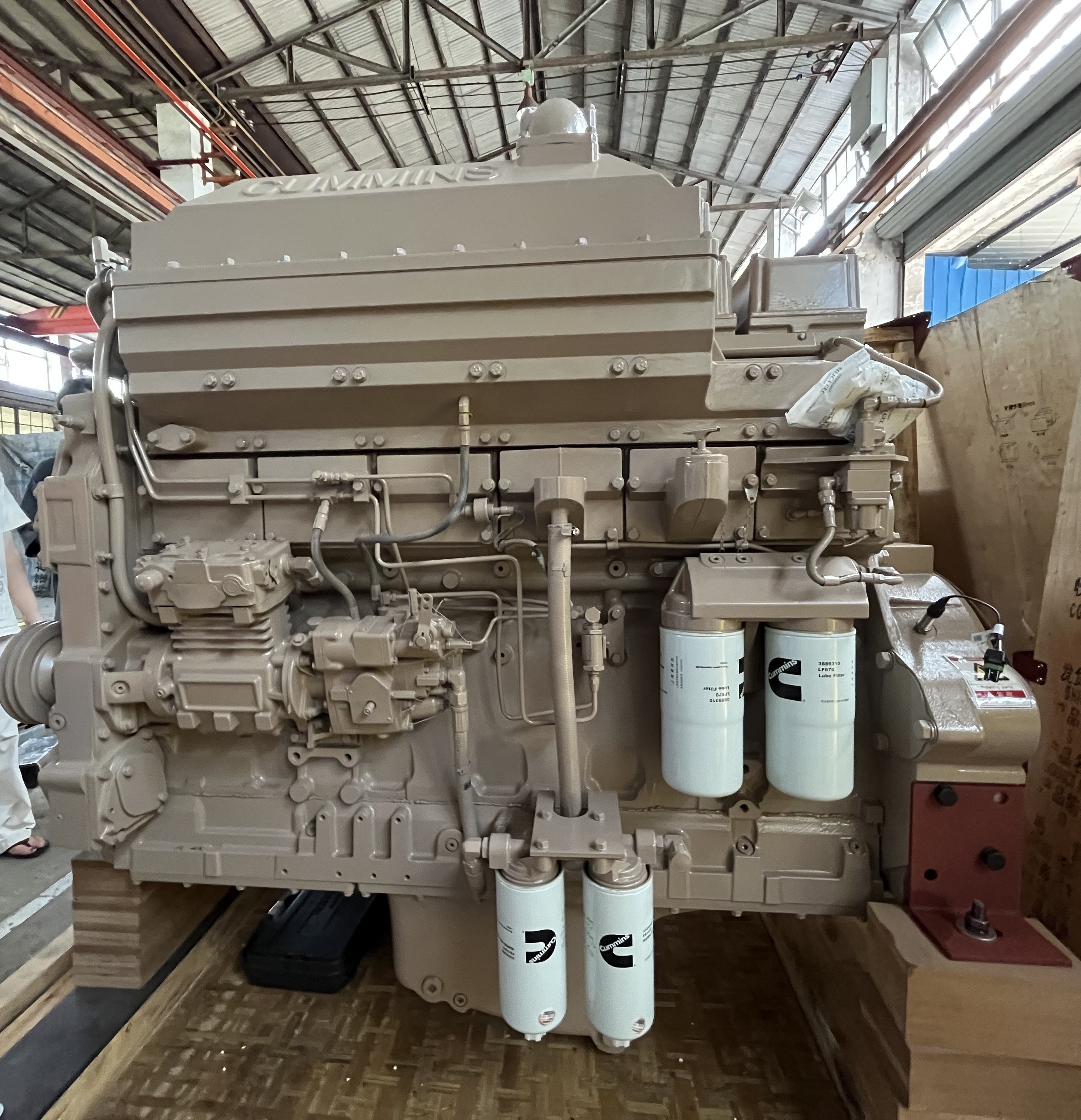 Original quality KTA19 KTTA19 KTTA19-C700 construction diesel engine for Cummins  Belaz 7555B 7555D