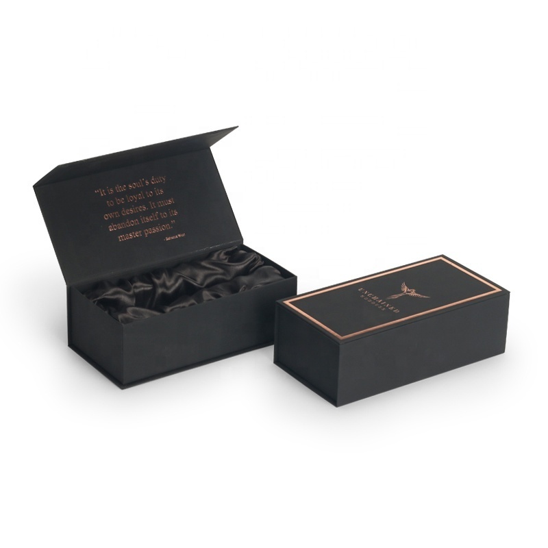 Custom black luxury foldable magnetic gift box packaging lined with silk