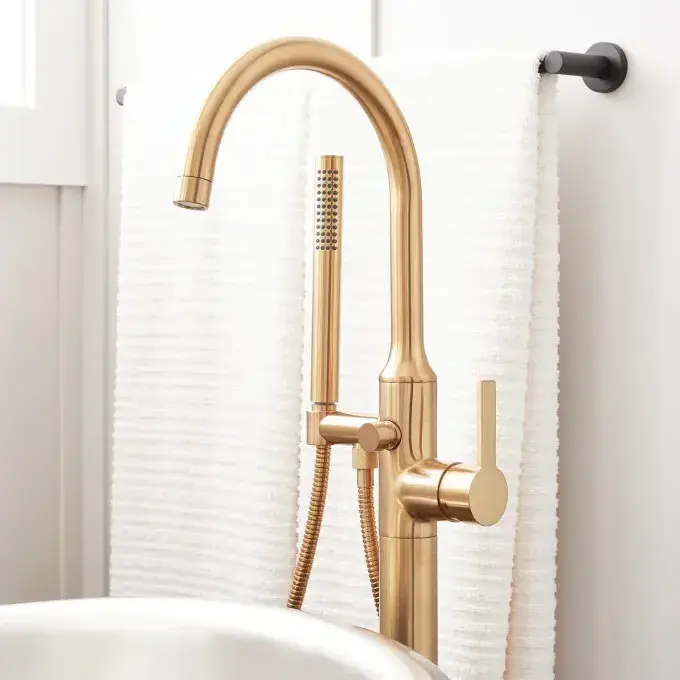 Brass Free Standing Bath Tap Floor Stand Faucet Bathtub Faucet Freestanding Tub With Tub Mounted Faucet