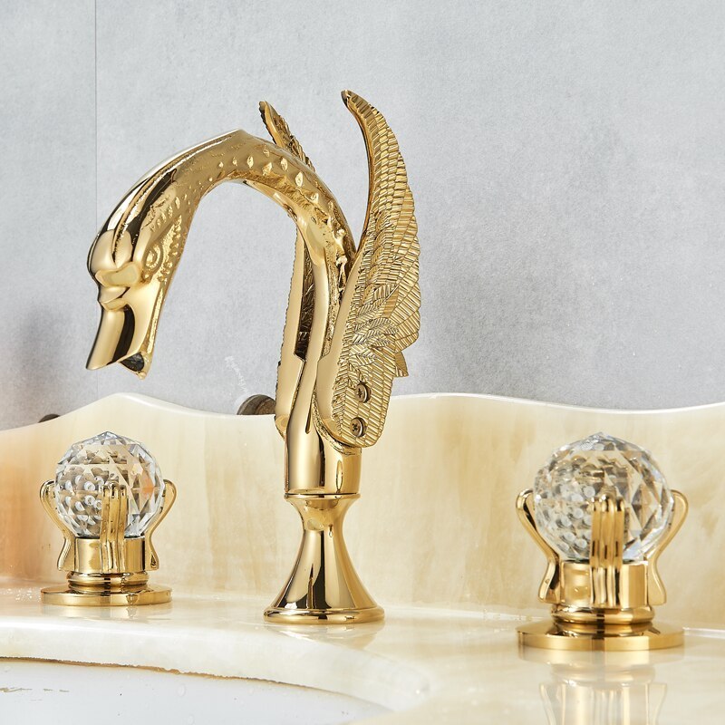 Deck Mount Bathroom Sink Faucet Gold Bathtub Waterfall Faucet Hot And Cold Water Mixer Tap