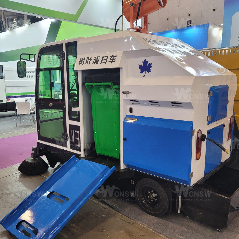 high quality automatic road garbage sweeper mechanical street sweeping truck for sale