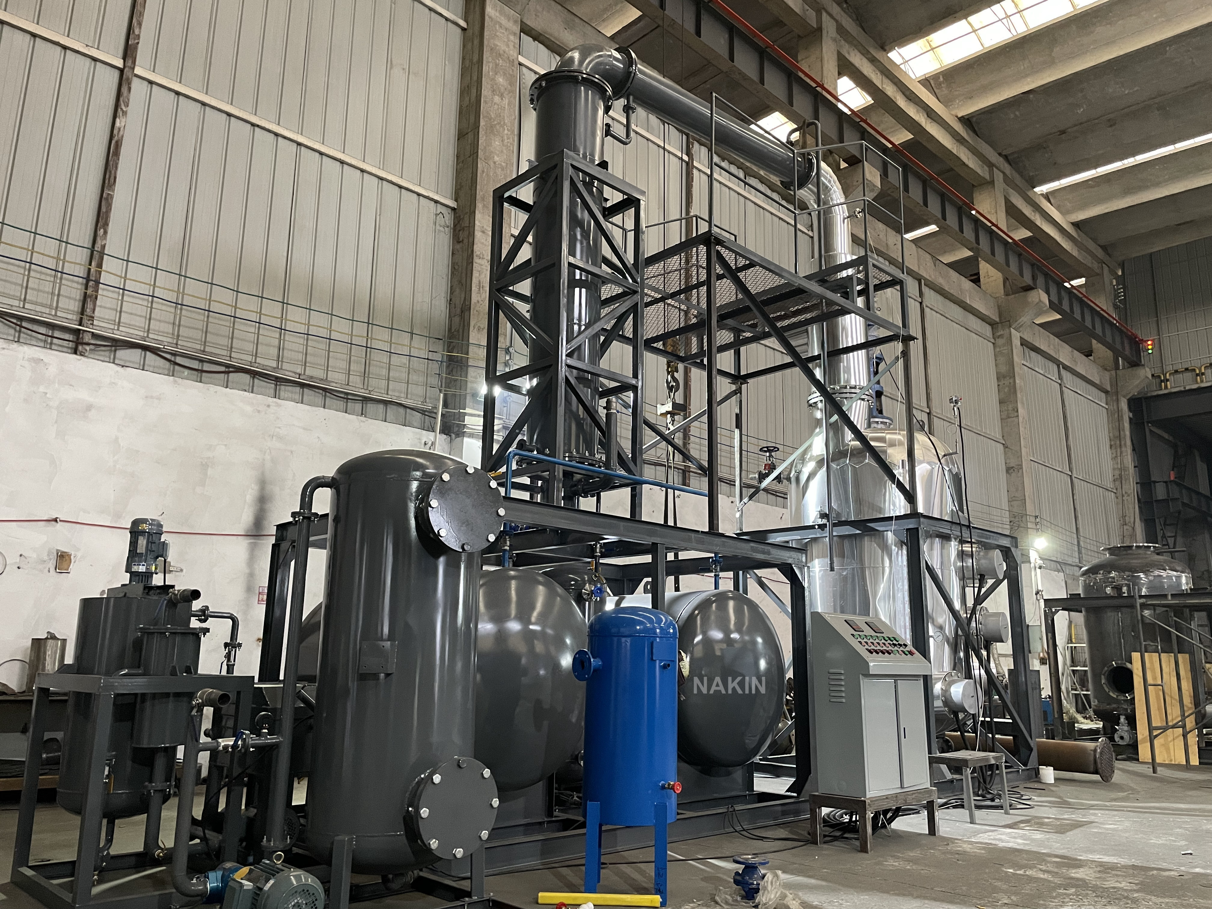 1 Ton Waste Oil To Diesel Oil Distillation Machine Waste Motor Used Engine Oil Recycling Plant