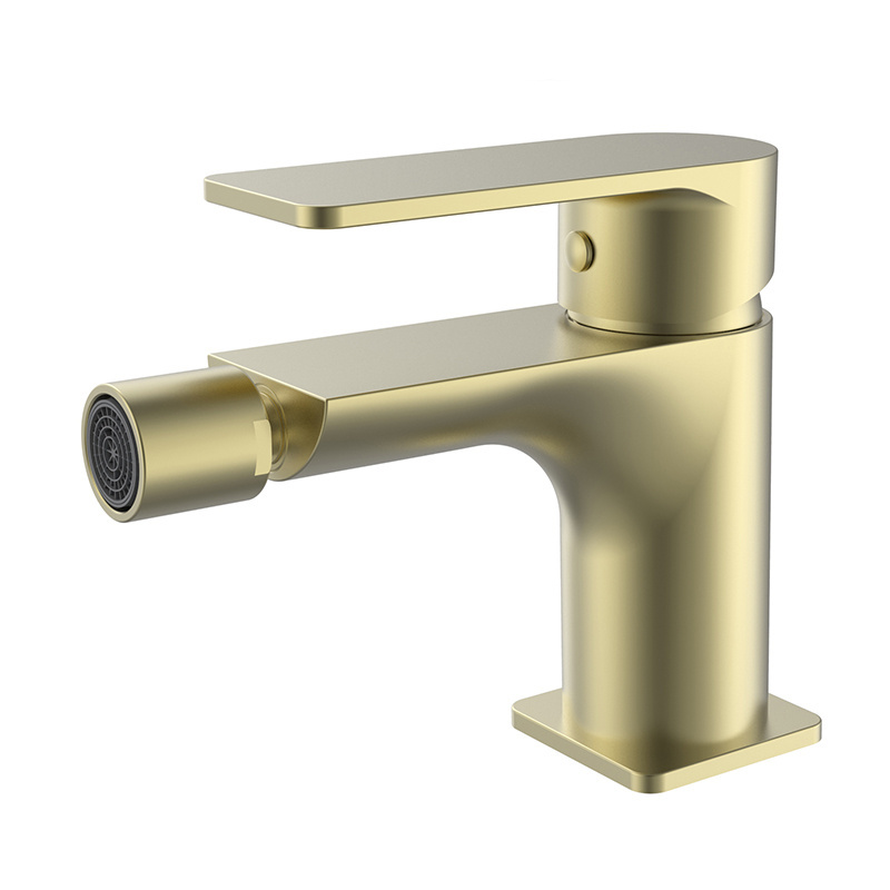 brass single hole Hot and cold mixer toilet bidet faucet