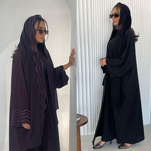 2023 Ramadan Black Luxury Islamic Dubai Muslim Beaded Abaya For Women