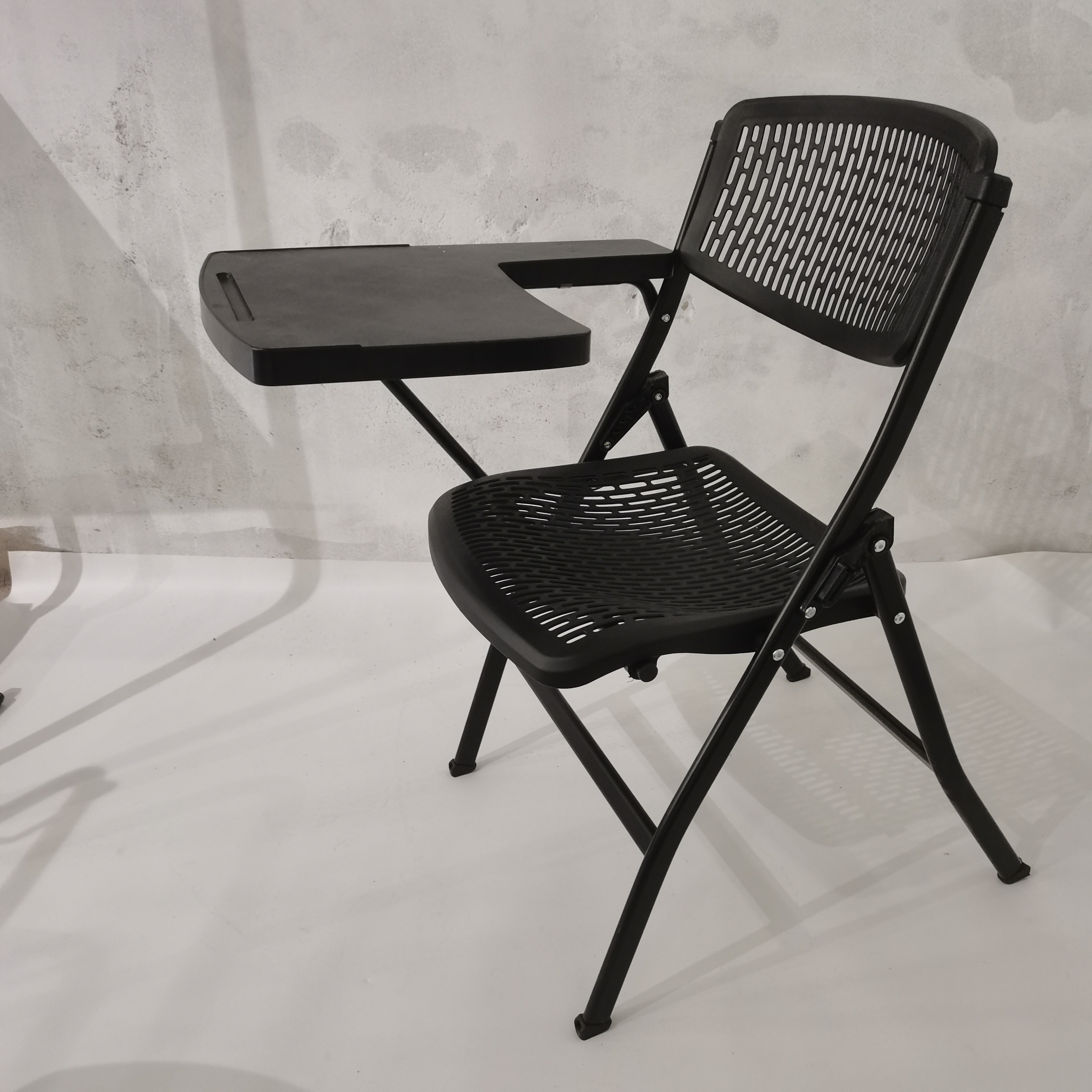 wholesale cheap black white ergonomic portable plastic high back metal steel folding computer mesh office chairs for events