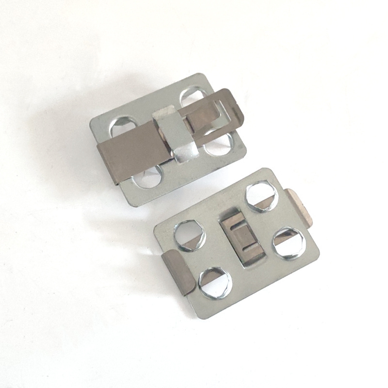 Wholesale factory made custom steel belt box shrapnel metal clips for wooden case box spring latch