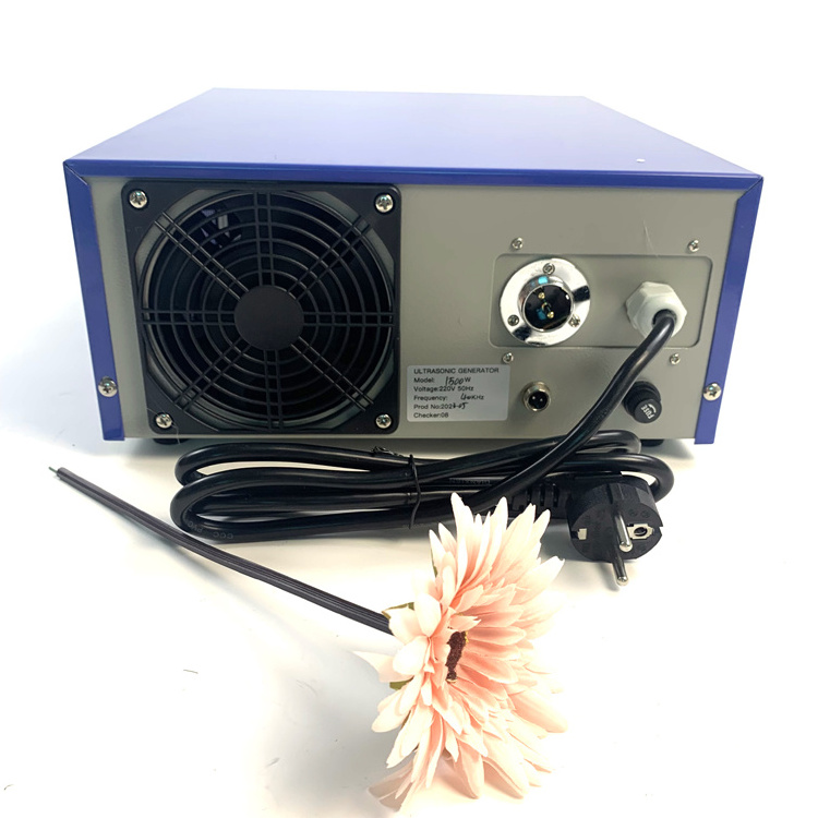 28KHZ or 40KHZ 2400W High Quality Ultrasonic Sound Generator For Submersible Ultrasonic Transducer Pack