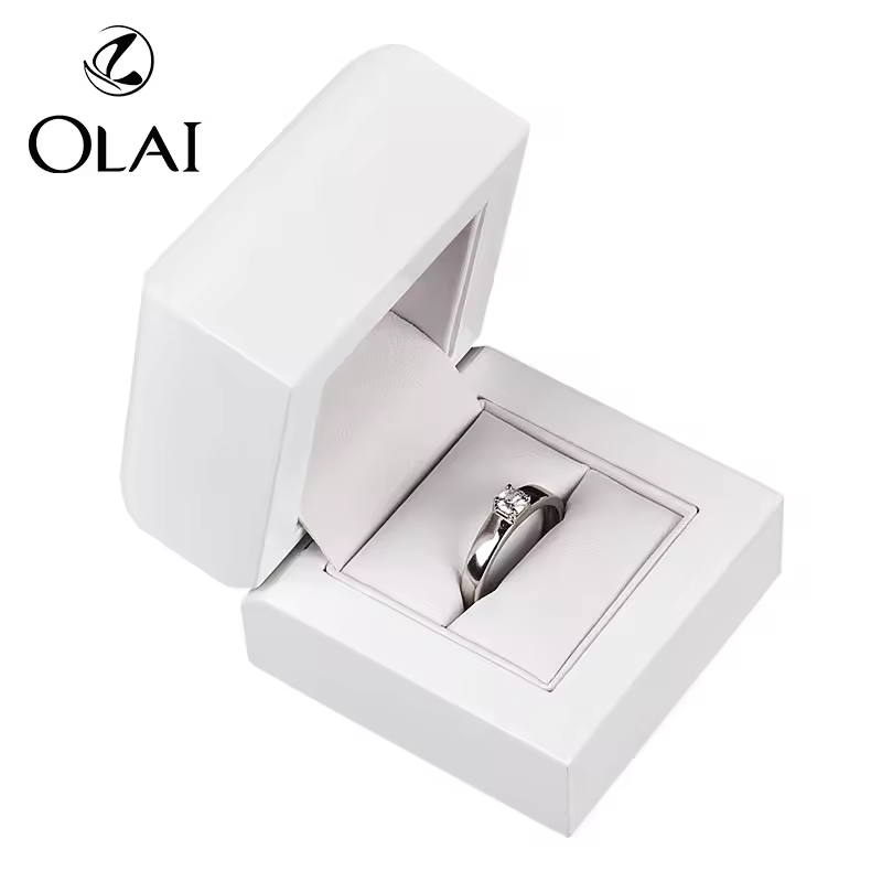 Glossy White Lacquer Ring Boxes Luxury Bride Wedding Ring Wooden Box