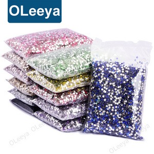 Oleeya Factory Wholesale ss6-ss30 Sliver Bottom Bulk Package Resin Stones Non Hotfix Resin Rhinestones for Craft DIY.