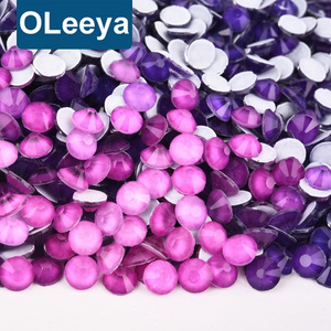 OLeeya Hot Selling Sparkle Purple Colors 12 to 16 Cuts Glass Crystals Flatback Non Hotfix Rhinestone for Garment Accessories