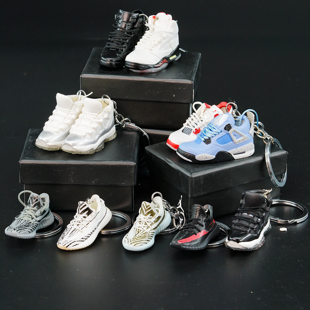 Wholesale PVC Basketball AJ Key Ring Set with Box and Bag Mini Sneaker 3d J ordan Shoe Keychains Bulk