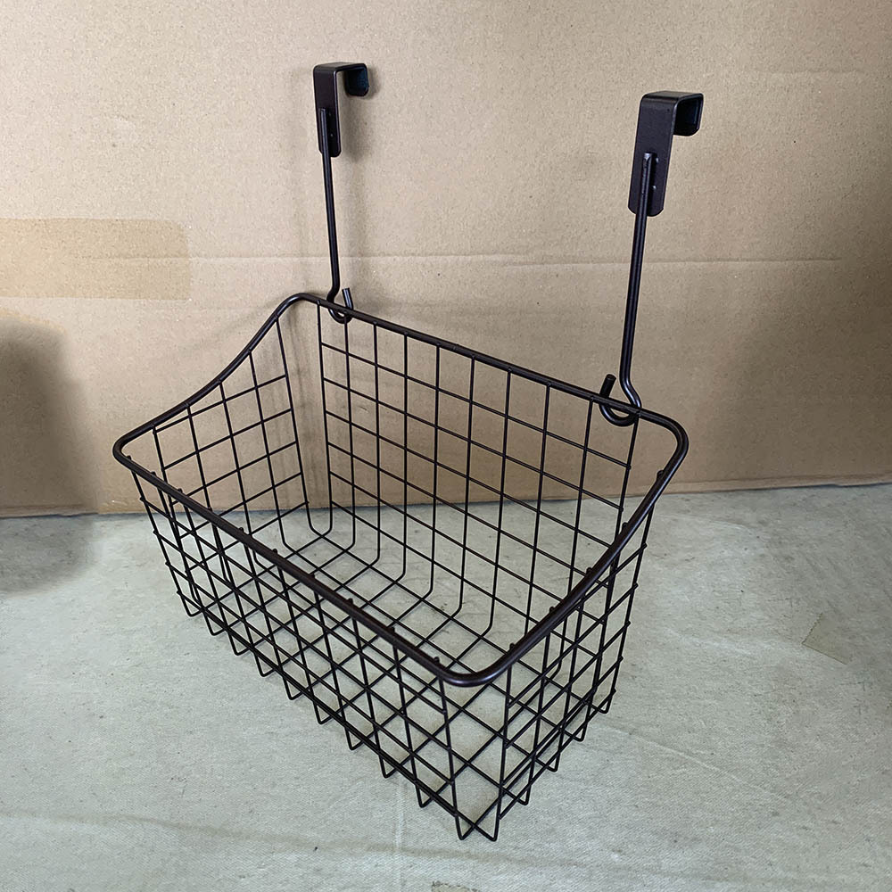 Good Price Metal Mesh Wire Storage Basket Over the Cabinet Door Hanging Basket Wall Metal Shelf Door Pantry Storage Rack