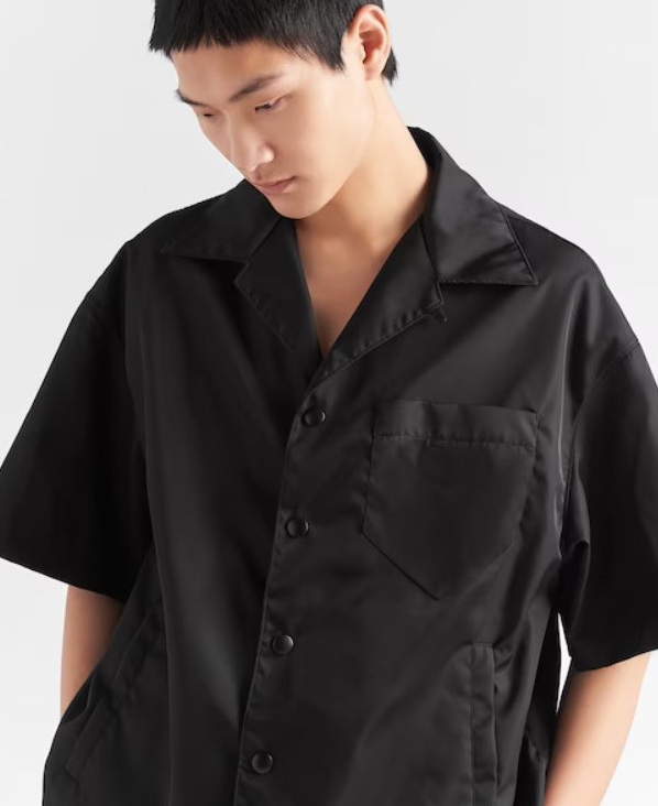 Wholesale Custom Summer Casual Men Boxy Fit Light Weight Button Down Nylon Short Sleeved Shirt