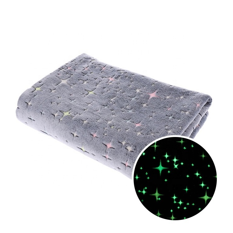 Oeko-TEX Certified Glow in The Dark Scented Blanket Stars Pattern Sunlight Blanket With Changeable Color for Kids