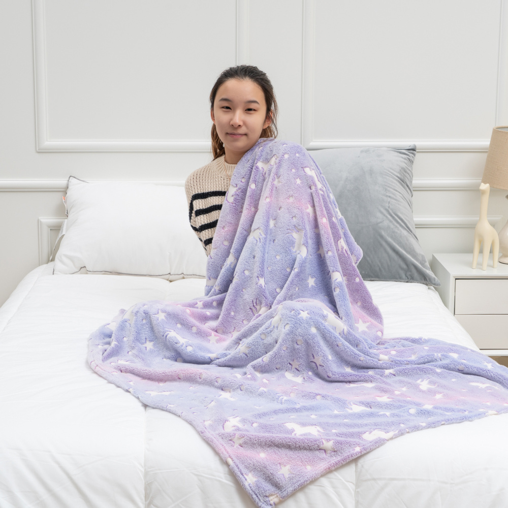 Glow in The Dark Throw Blanket Ombre Purple Unicorn Personalized Gifts for Girls Boys Cozy Super Soft Plush Fleece Throw Blanket