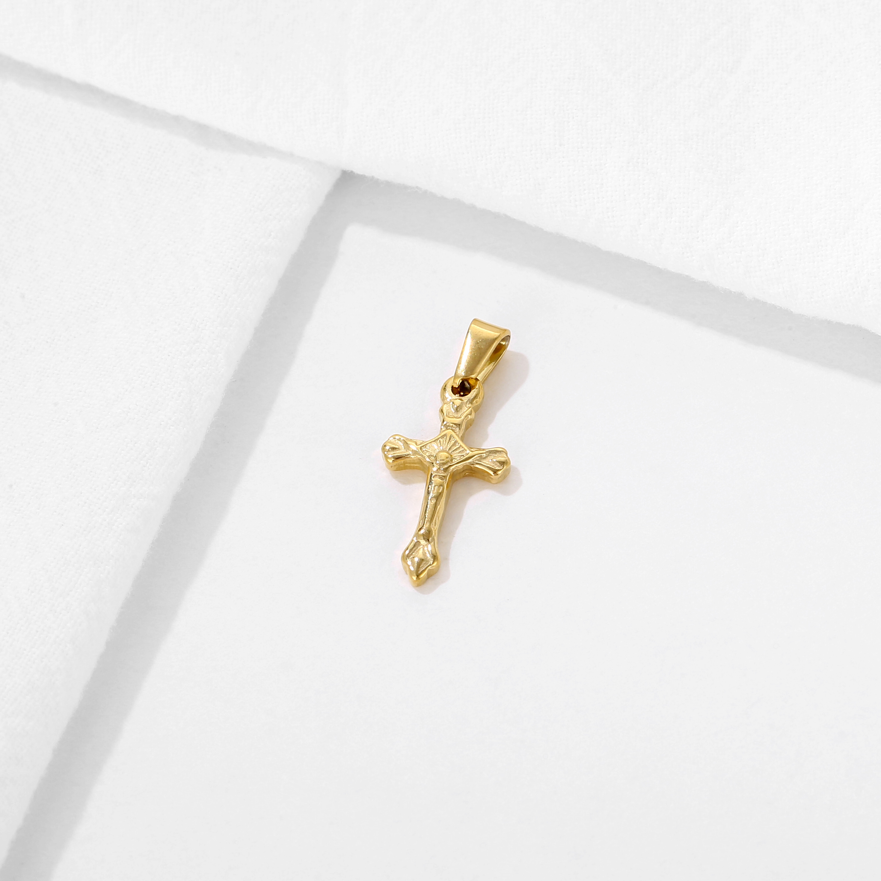 In Stock 18K Gold Plated Pendant Jewelry Custom Brand LOGO Charms Stainless Steel Animal Cross Dog Unicorn Pendant for Women Men