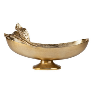 High Quality Leaf Handle Golden Finish Fruit Serving Bowl For Tableware And Kitcheware