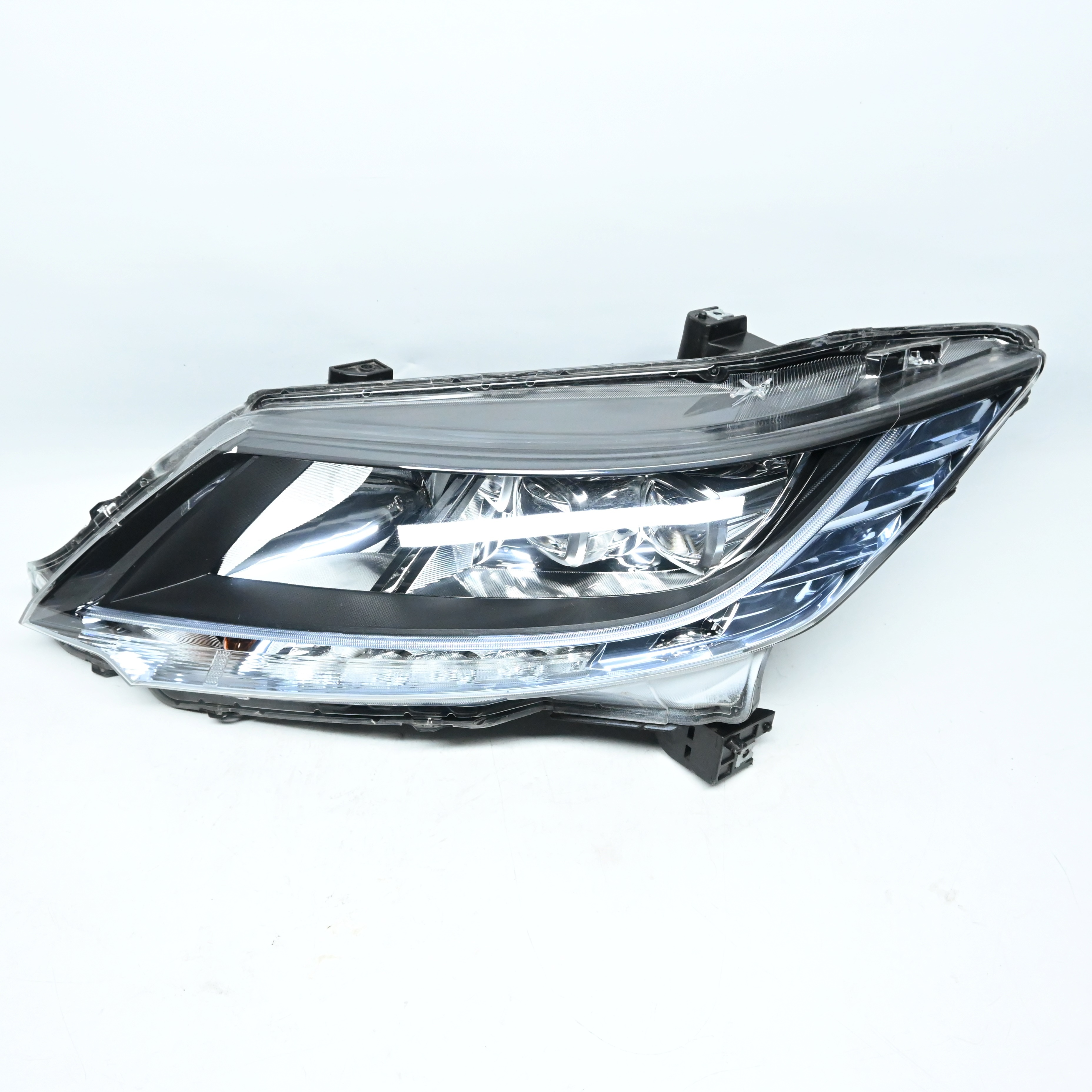 Original Odyssey halogen headlights suitable for Honda Odyssey automotive parts wholesale direct sales 2015-2017