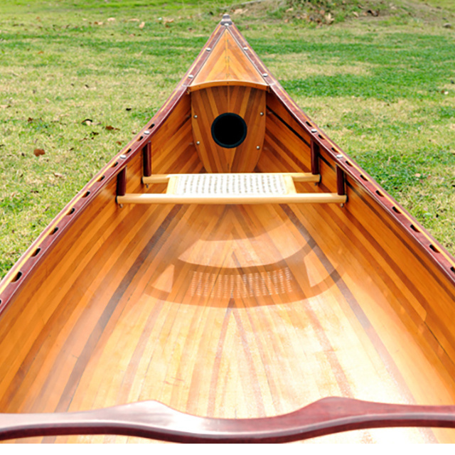 Cedar strip canoe 18'  with canoe paddle for lake handcrafted wooden boat kayak canoe for sale