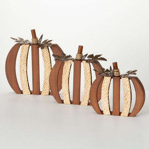 Wooden Pumpkin  Decor  For Halloween Party With Customized Color And Size For Home Decor At Cheap prices