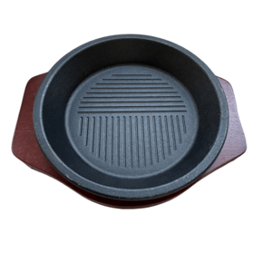 Manufacturers direct cast iron grill with wooden base street steak western plate round teppanyaki weighted baking pan