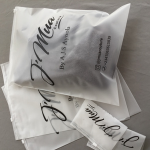 Hoodies  frosted Zipper Packaging Plastic Bag For ClothesHot sale Custom ,Plastic Pouch Polybag Bags With Custom Printed Logo