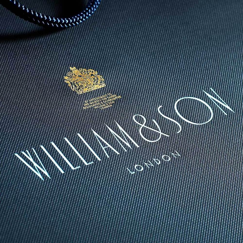 Custom Logo Printed Luxury Black Paper Clothing Perfume Packaging Promotion Gift Shopping Bag