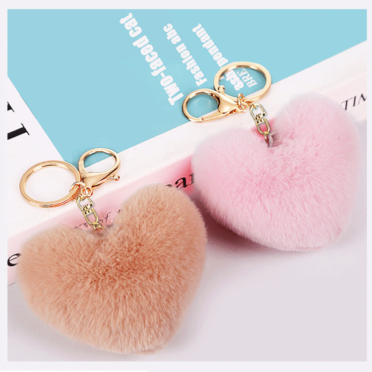 2020 Promotion Gift Soft Cute Furball Pompom Heart Shaped Plush Fluffy Balls Rabbit Fur Key Chain Pom Pom Keychain