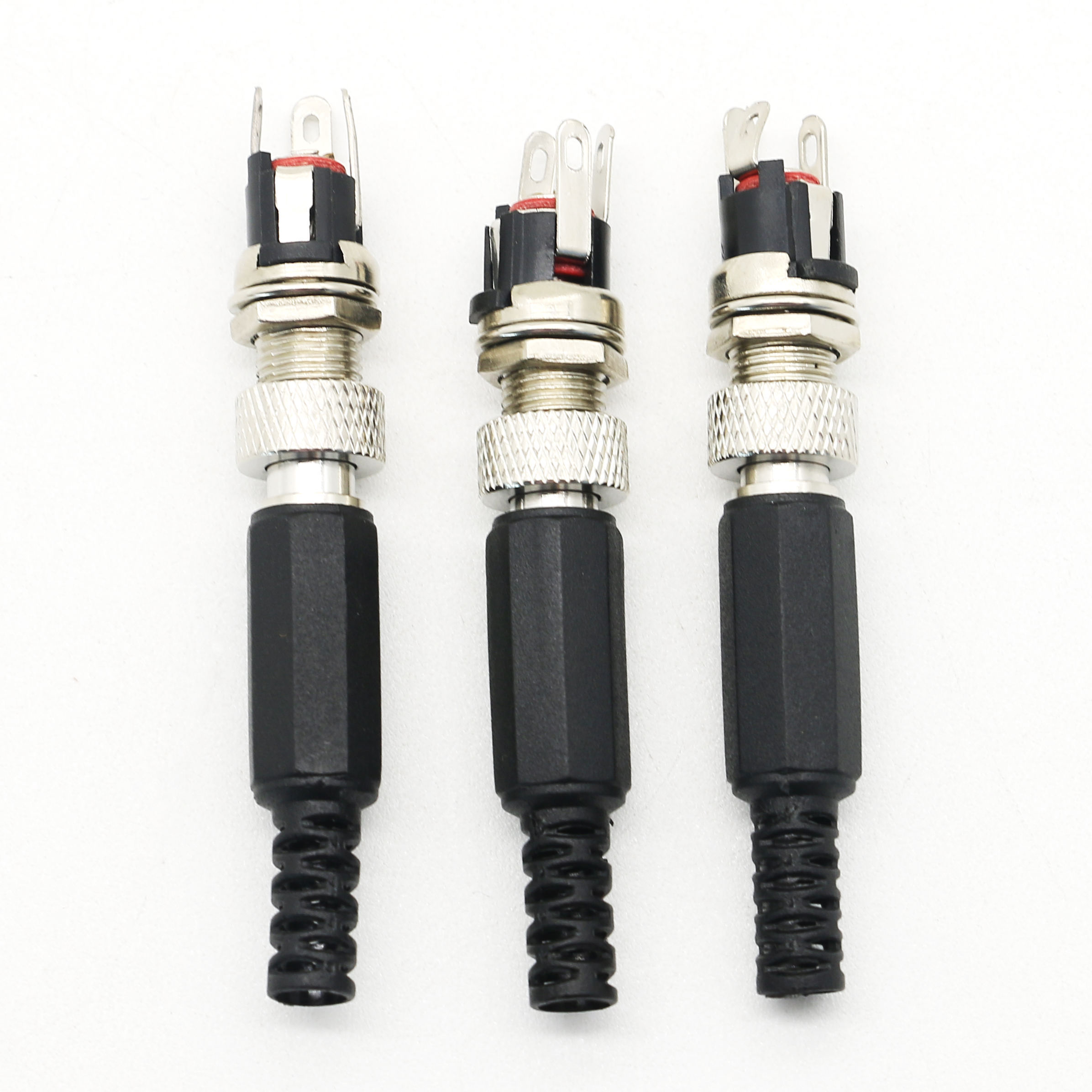 2024 Hot DC Power Female Connector Thread Mount DC Plug Female Connectors 2.1mm DC plug with screw lock for power