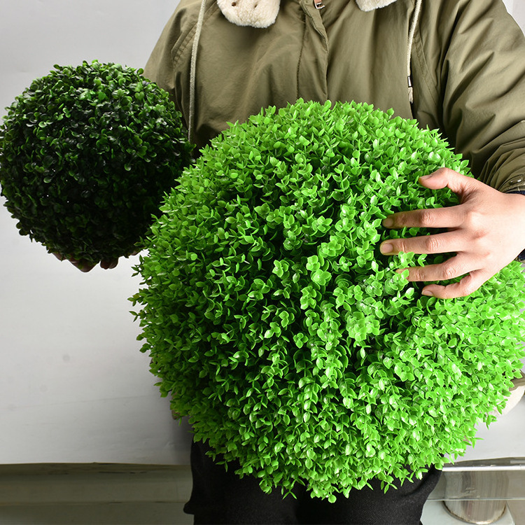 Wholesale Plastic Grass Topiary Hanging Ball Artificial Boxwood For Indoor Outdoor Decoration