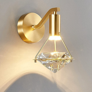 Modern Luxury Rhombus Crystal Lamp Wall Lighting Brass Material Hotel Bedroom Living Room Corridor Decor LED Crystal Wall Light