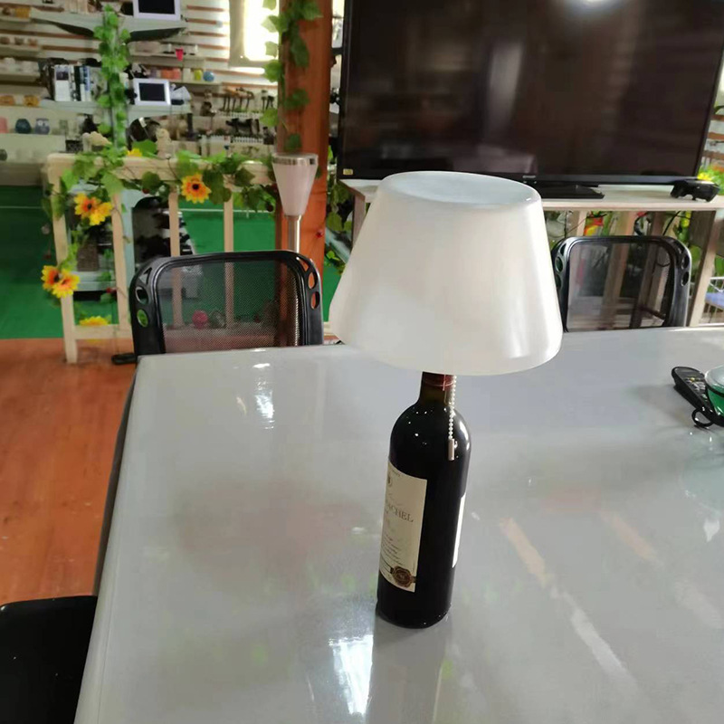 Bottle Lamp Solar Powered LED Light Sensor Dining Table Light 3 Levels of Light Intensity Interior Outdoor Restaurant Table Lamp