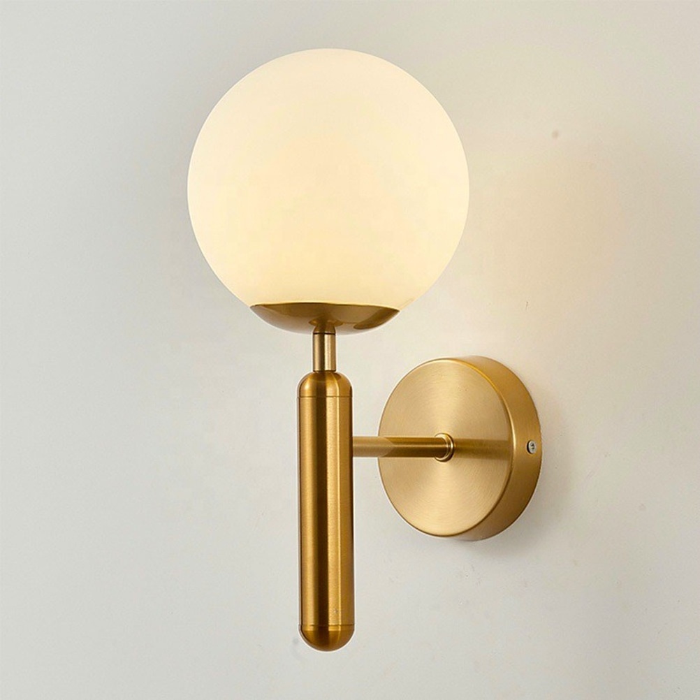 Modern Luxury E27 Gold Wall Lamp Glass Shade Wall lamps Interior Bedroom Bedside Decoration Sconces Wall Lights for Home Indoor