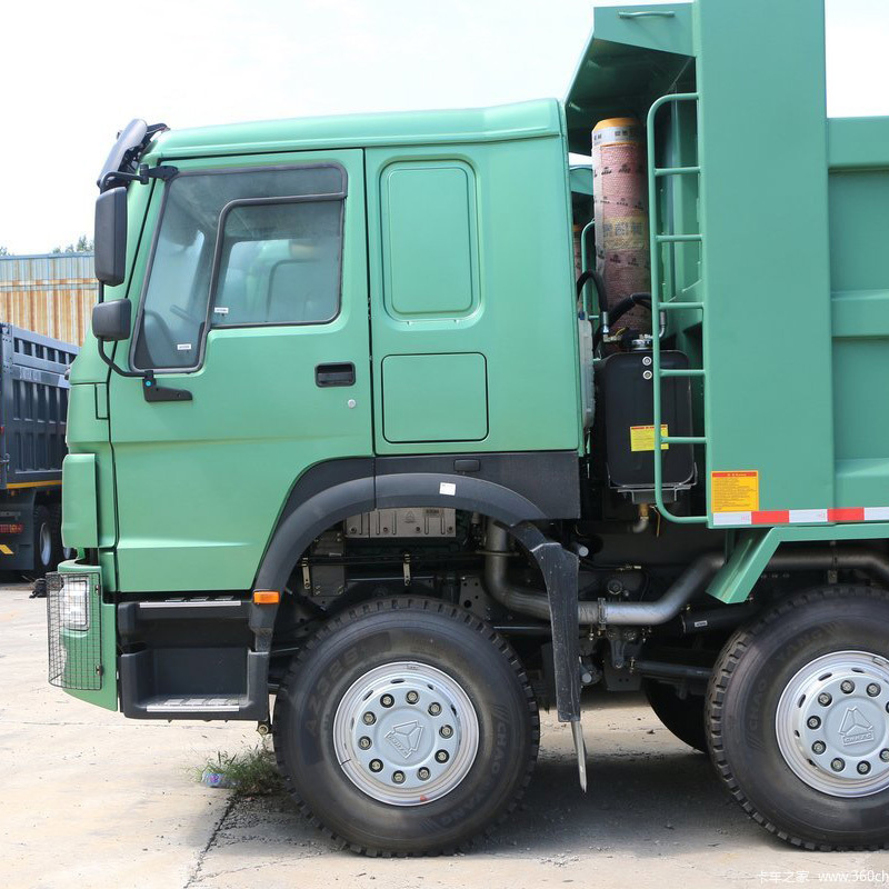 Sinotruck 4x2 6x4 8x4 30 Tons Used Dump Truck for Mining Sale in China