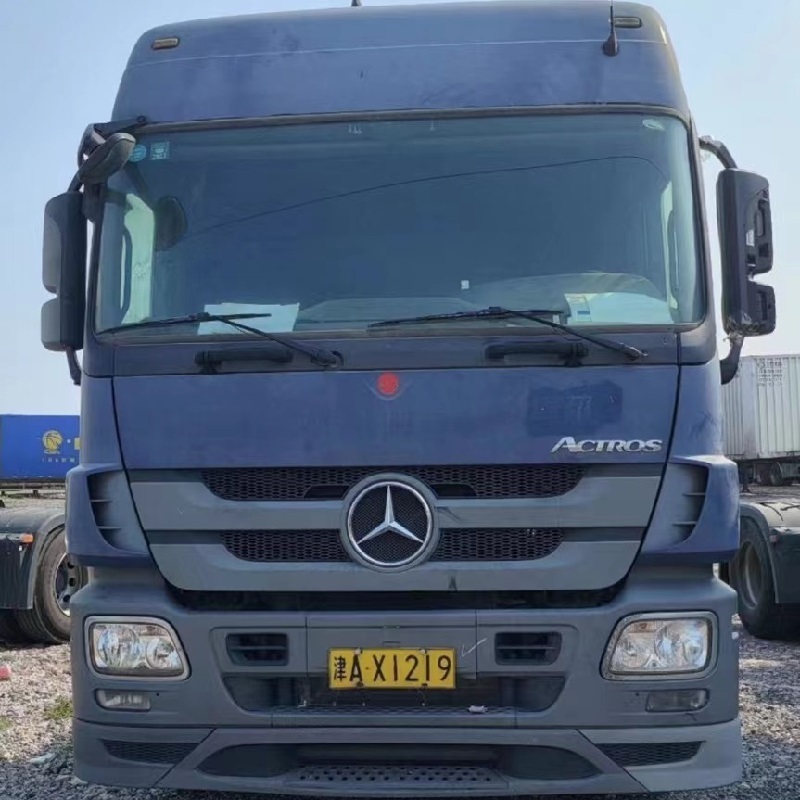 Cheap Benz Actros Tractor Trailer Truck Price in Dubai Used Truck Head