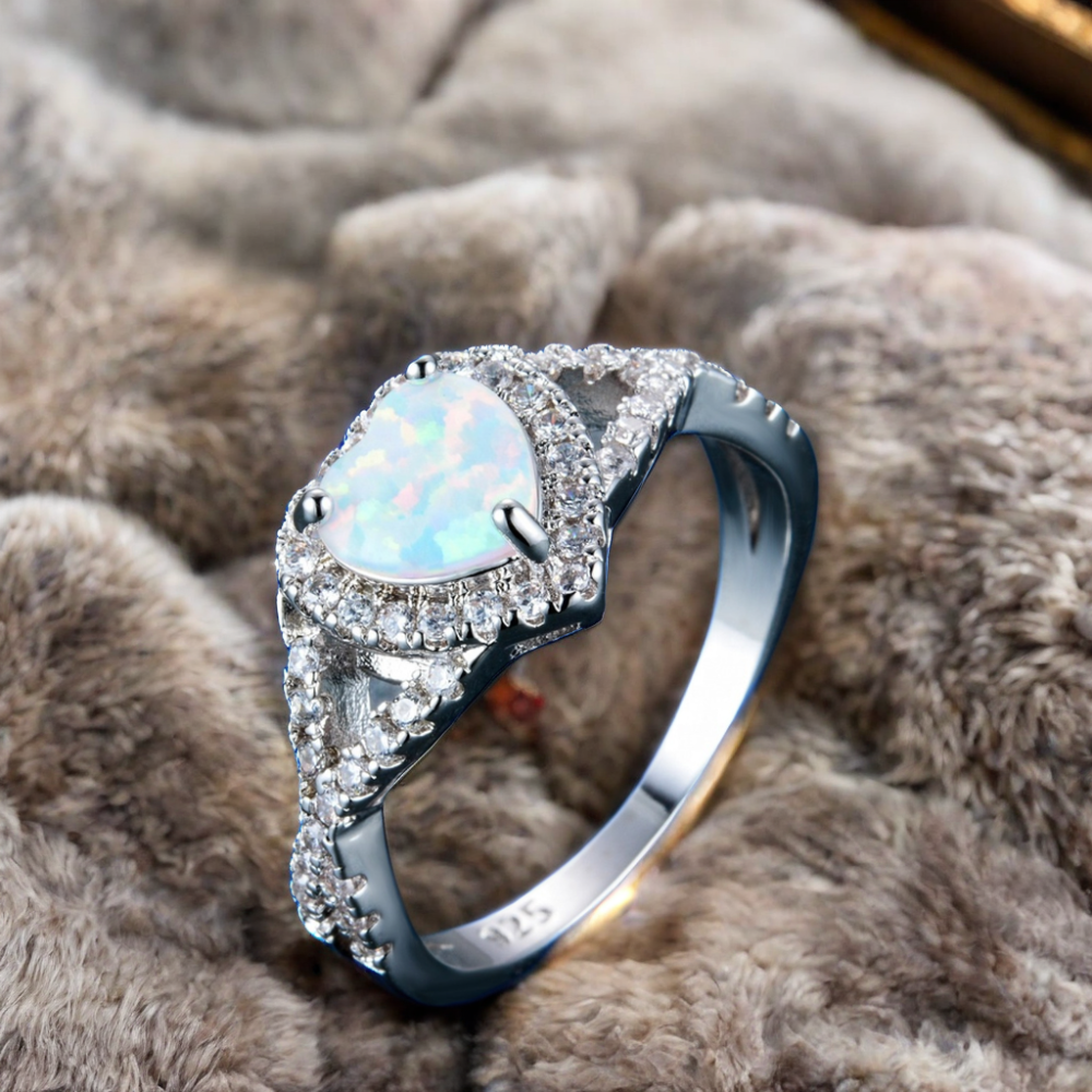 High Quality Exquisite Luxury Women's Love Heart Shaped Fire Opal Ring European American Sterling Silver S925 with White Gem