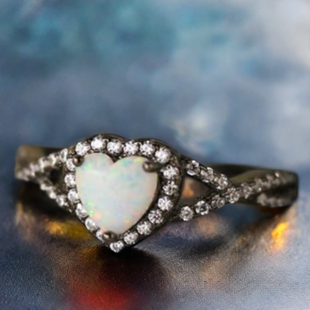 High Quality Exquisite Luxury Women's Love Heart Shaped Fire Opal Ring European American Sterling Silver S925 with White Gem