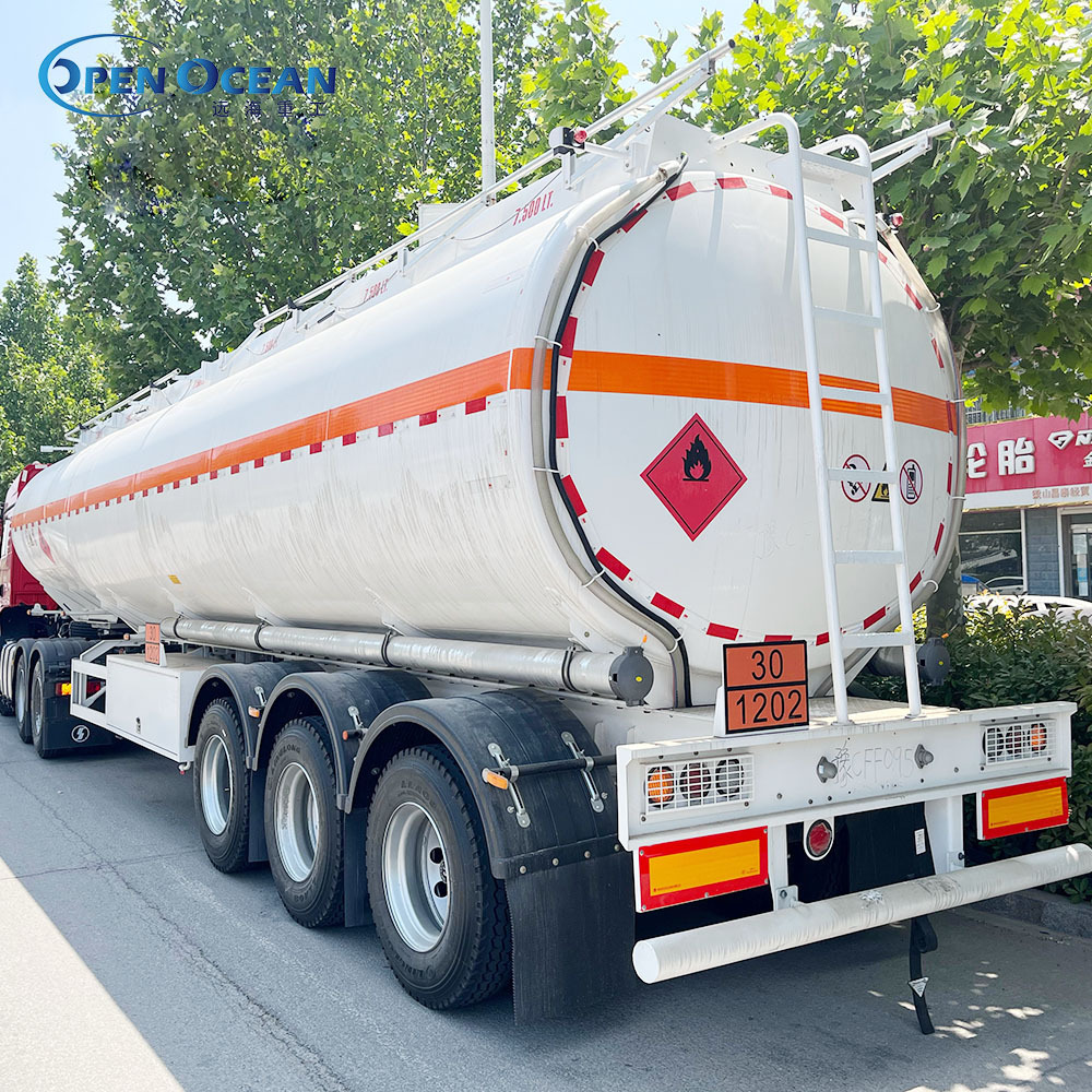 3 Axles 30000L Carbon Steel/Stainless /Aluminum Alloy Tank/Tanker Truck for Oil/Fuel/Diesel/Gasoline/Crude/Water/Milk Transport