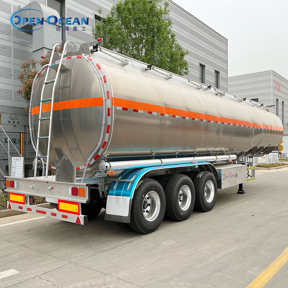 Capacity Fuel Dispenser Truck 40000L 42000lL Fuel Tanker Truck Refuelling Truck For Oil Transportation