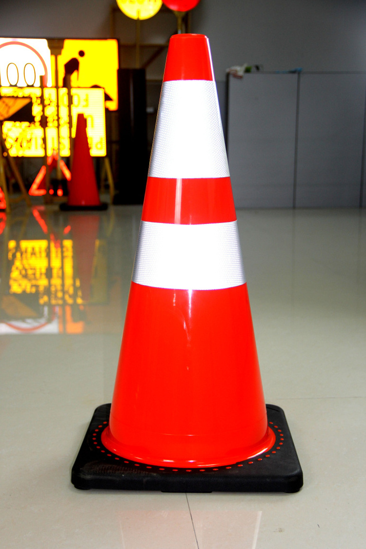 36 inch Fluorescent Orange 900mm Road Traffic Flat PVC safety cone