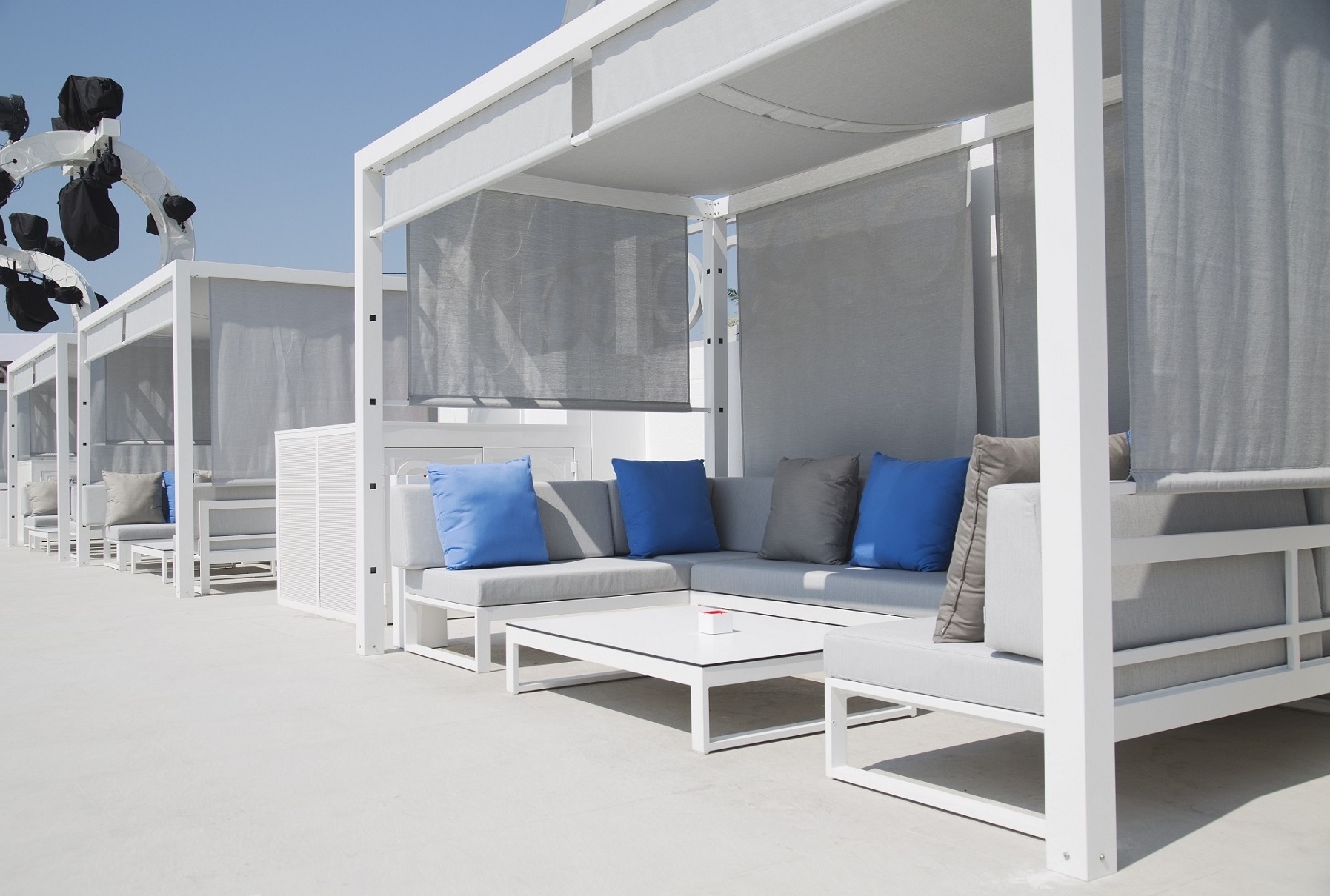 garden beach cabana luxury day bed terrace equipment sunshade patio decking outdoor furniture