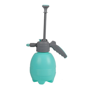 0.5 Gallon Handheld Garden Pump Sprayer Garden Pressure Water Spray Bottle with Adjustable Nozzle